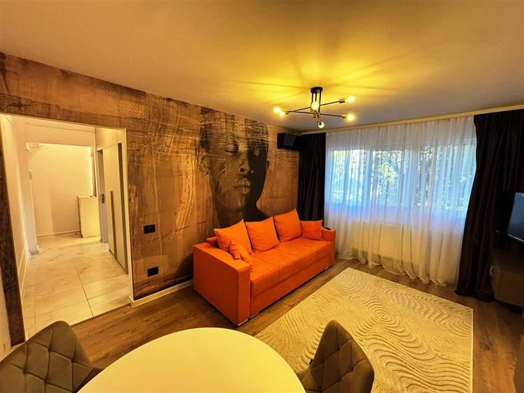 Apartament cu 2 camere nedecomandat, mobilat în Vest