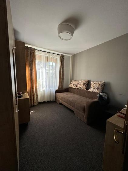 Casa individuala 165 mp utili, 350 mp teren , 2 parcari , Floresti - 6