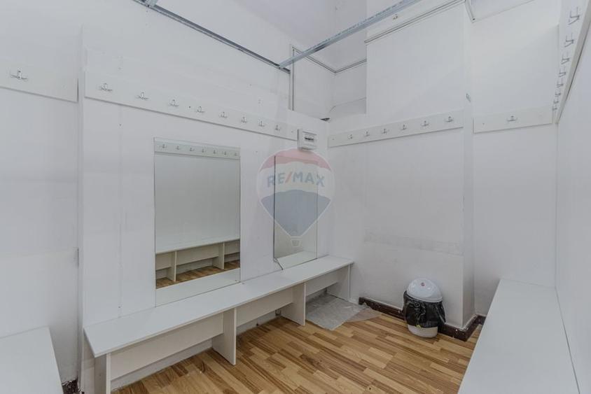 Spațiu comercial, de 170 mp, în Nord