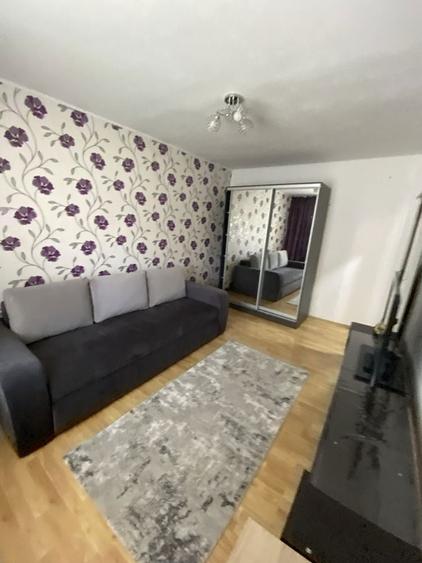 Garsoniera Pitesti Etajul 1 Cu Centrala pret Fix 50.000 - 1