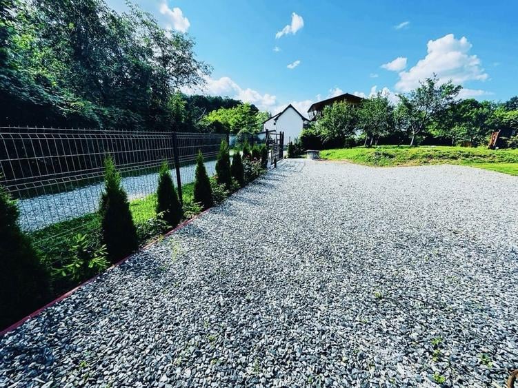 Vand Teren Valea Avrigului - 1