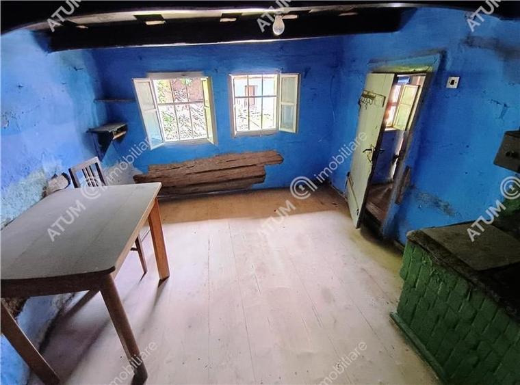 Casa traditionala din lemn cu 930 mp teren langa Sibiu - 10