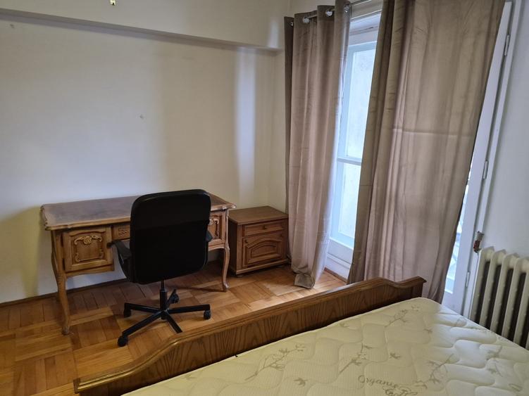 Piata Unirii metrou-Unirea Shopping Centre - 10