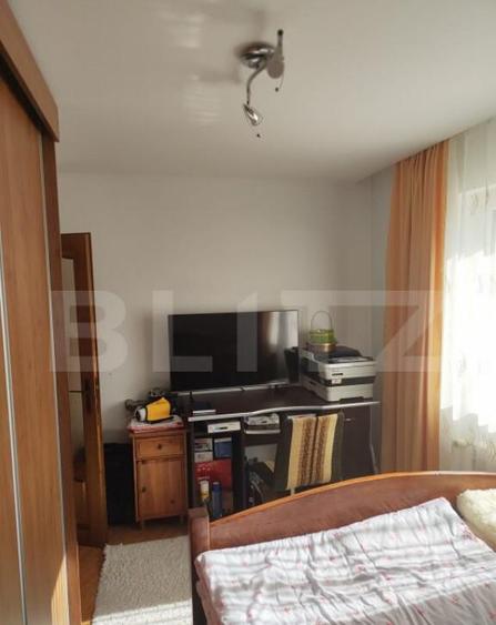 Apartament 3 camere, 70mp, Radauti - 2