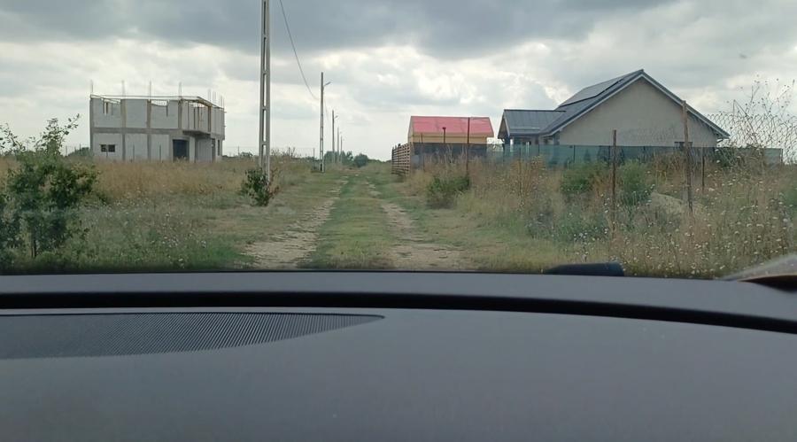 Vând teren intravilan - 4