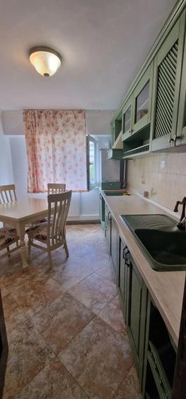 Faleza Nord 3 camere decomandate, etajul 1. - 12