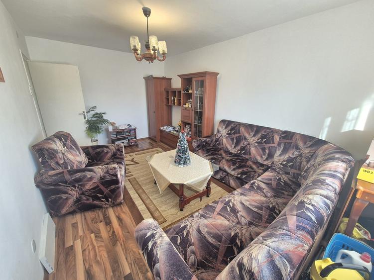 Vanzare apartament 3 camere zona Calea Bucuresti Str. Zorilor Etaj intermediar - 15