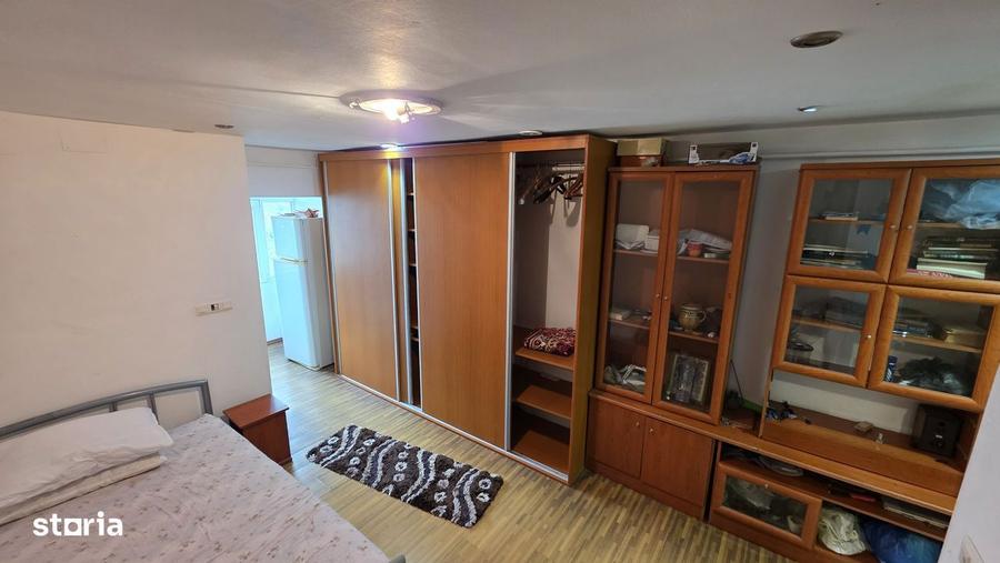 Vand garsoniera zona Policlinica 2 - 7