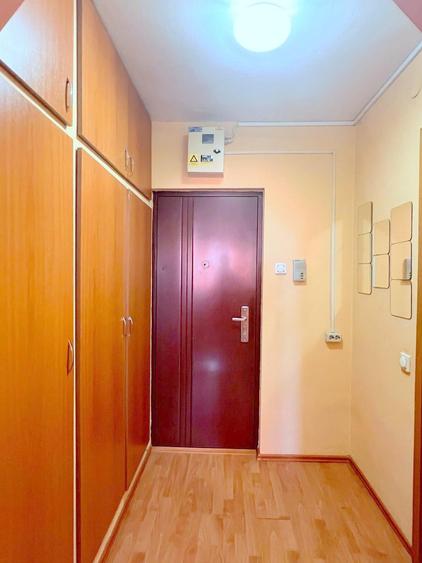 Inchiriere garsoniera confort 1 situata pe str. Circumvalatiunii - 4