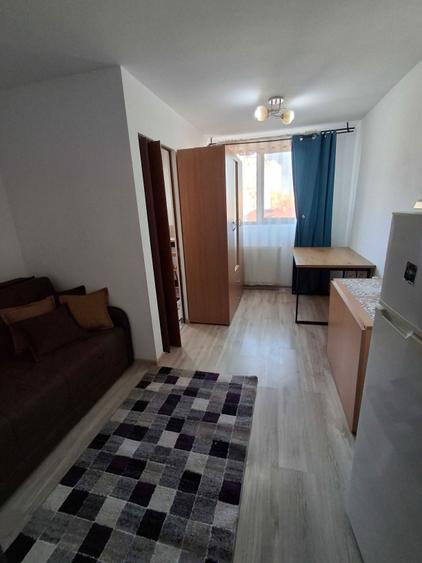 Inchiriez garsoniera Obcini bloc nou - 1