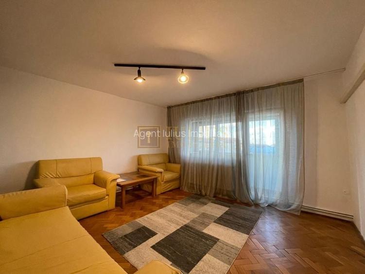 Apartament cu 3 Camere+Dressing, centrala proprie