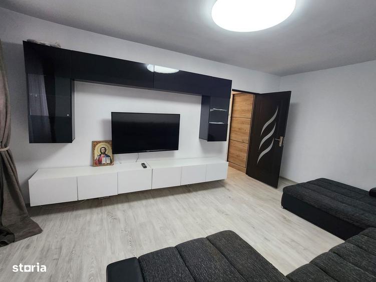 Decomandat 2 camere et 1 Zona Narcisa Comision 0% - 10