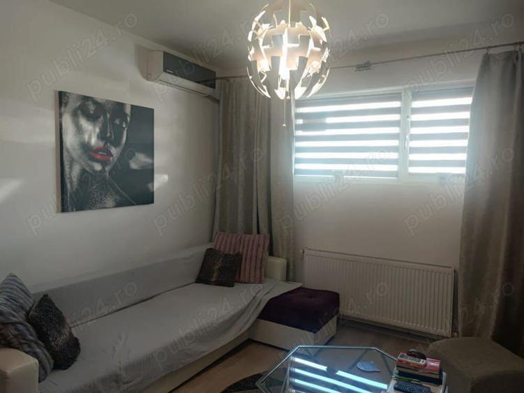 proprietar vand garsoniera mobilata, spatioasa, decomandata, loc de parcare inclus in pret - 7