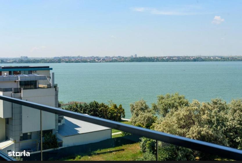 Inchiriez, termen lung apartament 3 camere Zona Rex Mamaia - 2