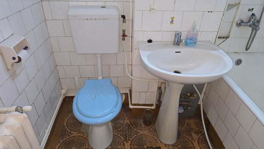 Vand apartament 3 camere decomandat in Deva, zona Balcescu, suprafata utila 67,44 mp, etaj 8, - 5