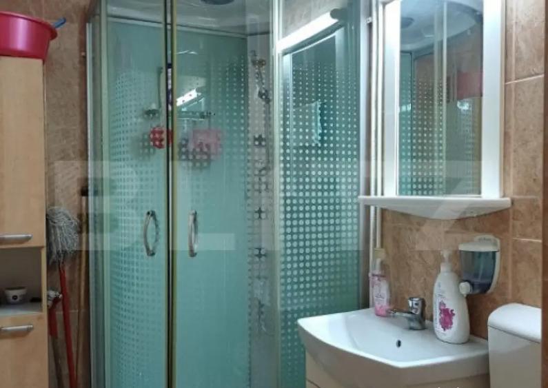 Apartament 3 camere, 63 mp, zona Micro III - 6