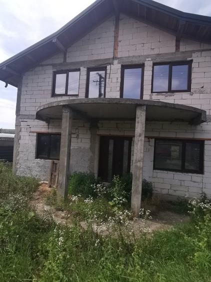 Casa cu etaj construita in 2023 la Stauceni - 1