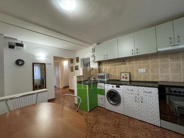 Apartament 3 camere în zona MC DONALDS Apartament 3 camere în zona MC DONALDS