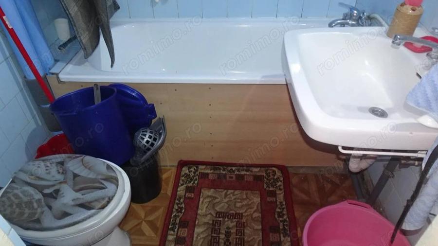 Inchiriez apartament cu 2 camere in Deva, zona Dacia (Salcamilor), etaj 3, bloc de 4 etaje, - 6