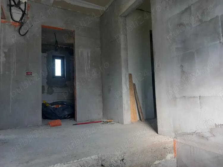 Casă cu 4 camere cu Teren 400 Mp în Ovidiu