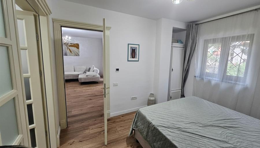 Parter Propriu 82 mp În Vilă renovată complet - Strada Popa Savu, Aviatorilor - 11
