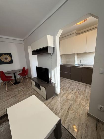 Inchiriez apartament cu o camera centru - 6