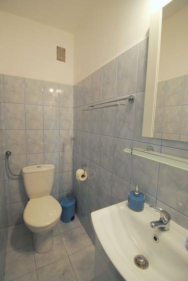 De vanzare apartament cu 3 camere- zona Circumvalatiunii-comision 0 - 16