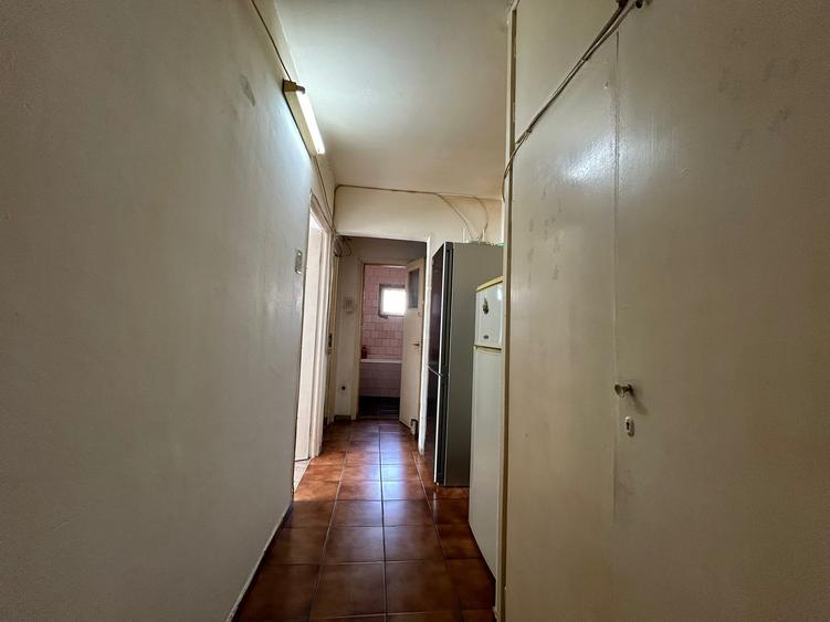 1 Decembrie Aleea Prevederii 3 Camere 62 Mp Bloc 1976 Reabilitat 5 Min Metrou - 7