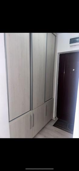 Inchiriez Garsoniera - 2