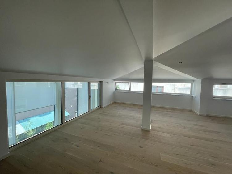 Proprietate versatilă în zonă exclusivistă – ideală pentru locuit sau investiție - 24