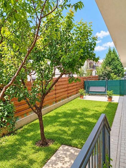 Apartament cu 3 camere decomandat în Florești