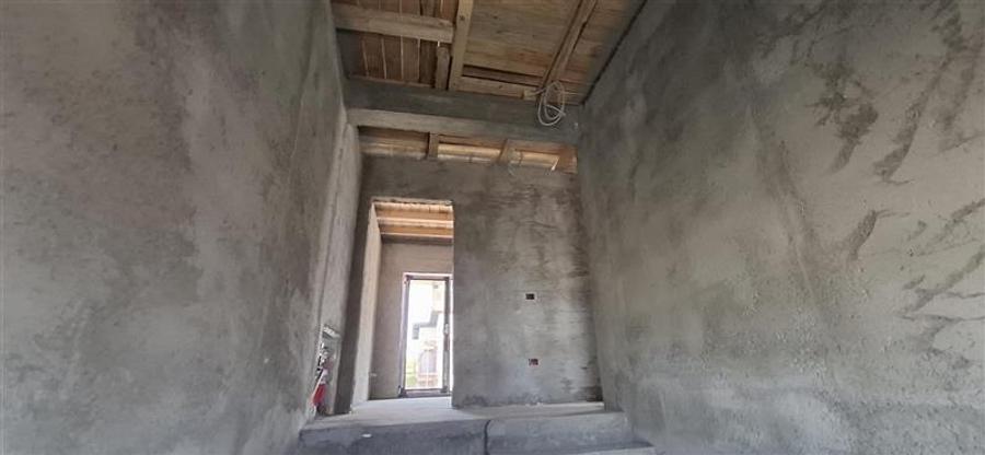 Vila 4 camere Valea Adanca intersectia 5 drumuri - 12