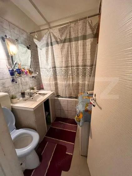 Apartament de vanzare, 2 camere, 43 mp, etaj 2, Bd. Dacia - 1