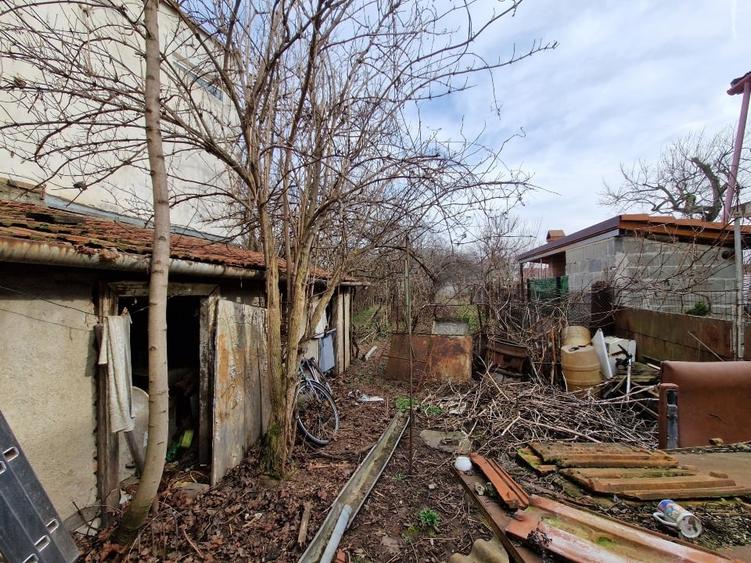 Casa cu 4 camere in zona Blascovici - 14