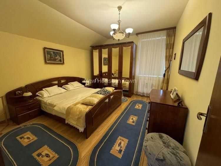 Casa spatioasa - Livezeni, 5 - 6 camere/ 190 mp + teren 920 mp - 7