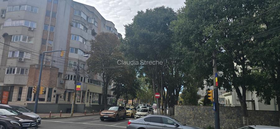 Spitalul Judetean, apartament 2 camere, parter,centrala gaz,parcare, termen lung