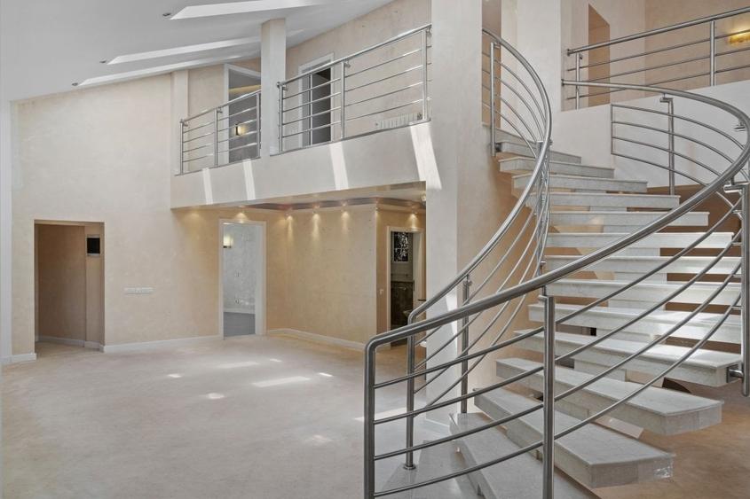 Vila de inchiriat cu 13 camere langa Bulevardul Lascăr Catargiu - 26