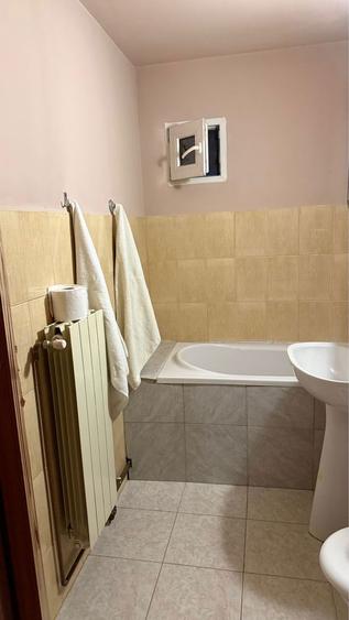 Inchiriez apartament 2 camere - 8