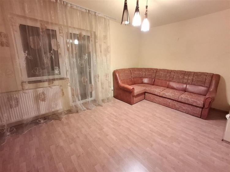Apartament 3 camere decomandat 2 bai parcare zona Selimbar - 3