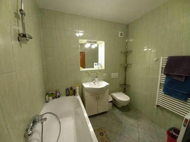 apartament cu 2 camere situat in Cartierul 23 August - 2