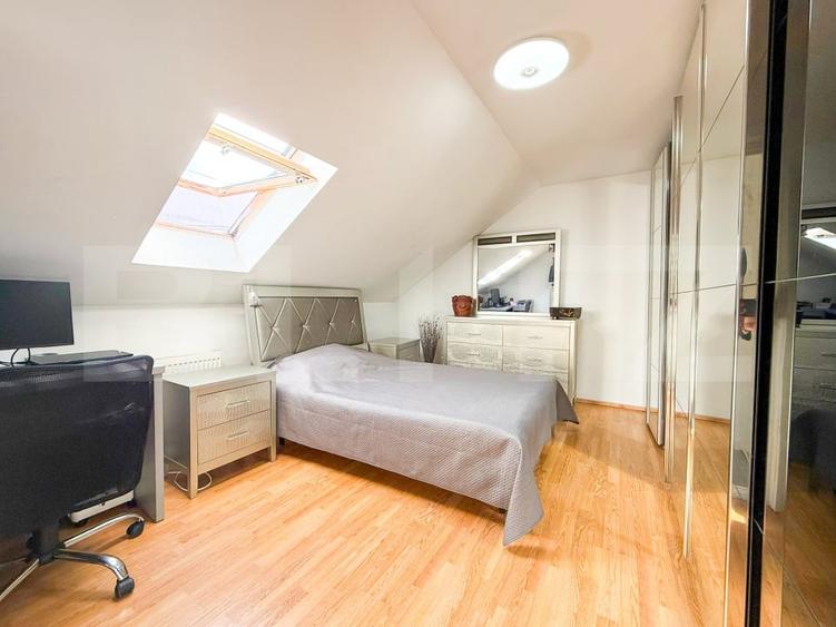 Casa renovata 2023, Curte proprie in curte interioara - 6