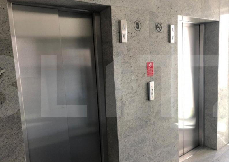 Open space, sala de conferinte, Clasa A - 9