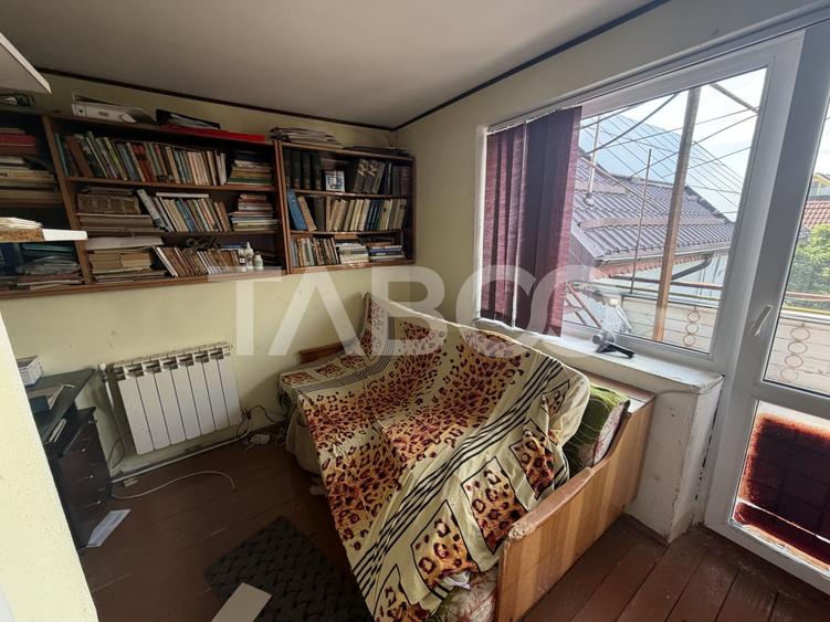 Casa de vanzare 3 camere 134 mpu teren liber 143 mp garaj Fagaras - 7