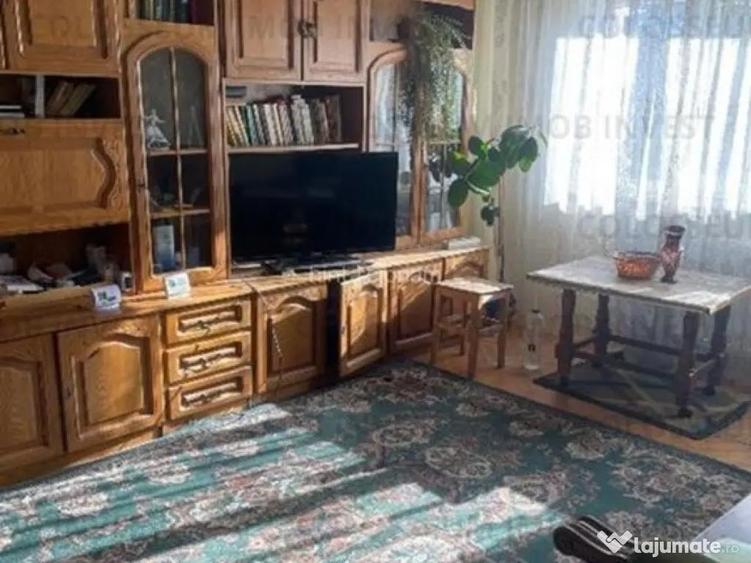 COLOSSEUM: Apartament 3 Camere Centrul Civic Toamnei.. - 1