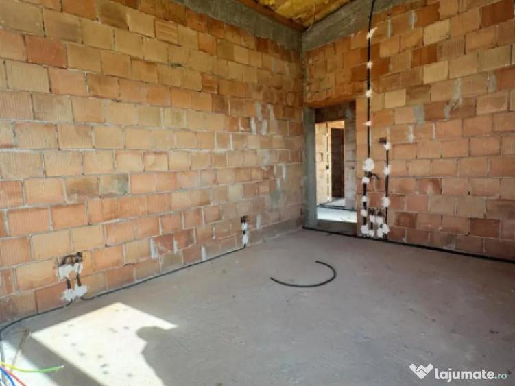 Casa individuala la ro?u 118 mp utili, teren 420 mp, - 4