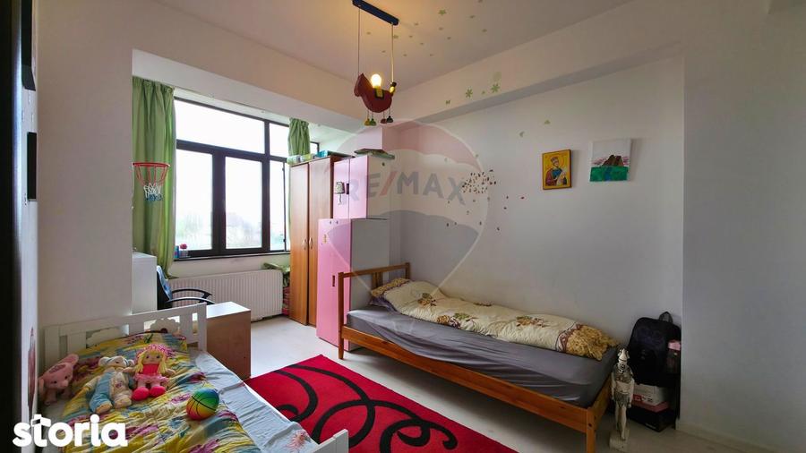 Apartament 3 camere 1 Decembrie de Vanzare - 5