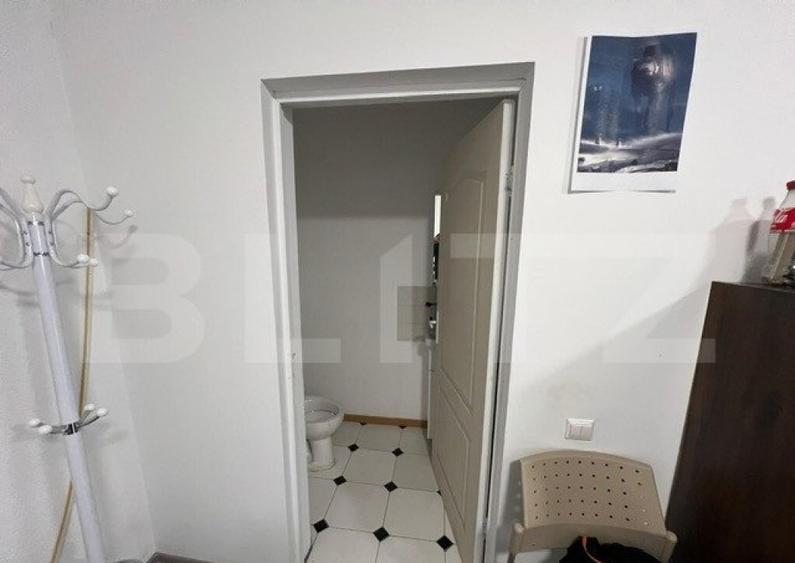 Hala cu acces facil, 2 incaperi, 2500 mp, zona Bulevardul Mu - 15