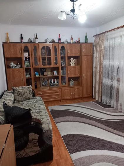 apartament de vanzare - 1