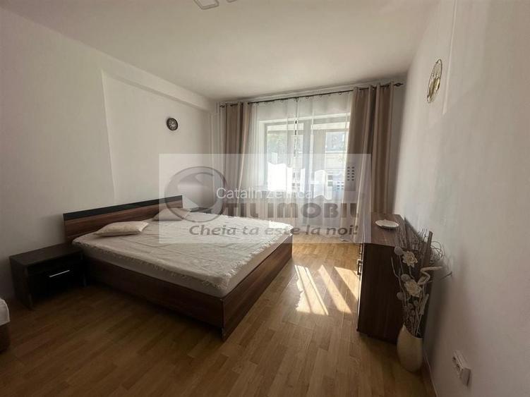 APARTAMENT 1 CAMERA DECOMANDAT PACURARI  IN SPATE LA PETROM 300 EURO