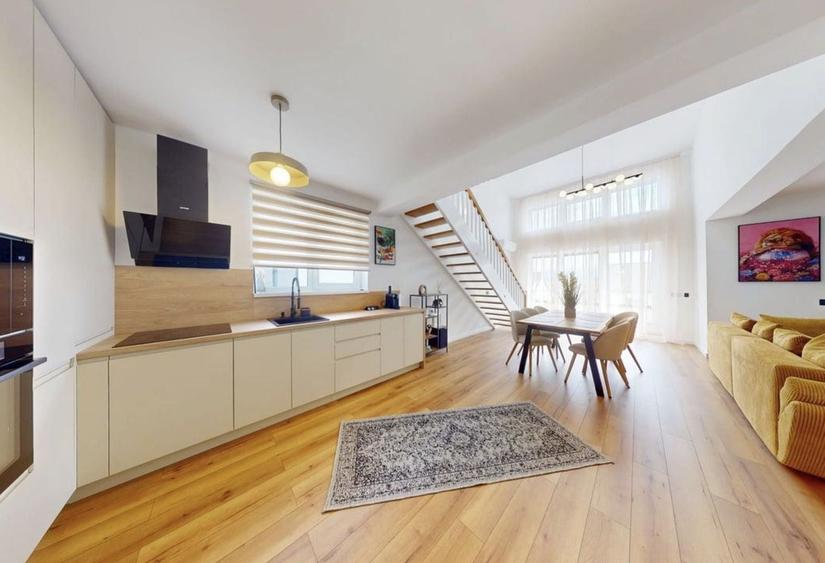 Apartament cu 4 camere în Industrial Vest